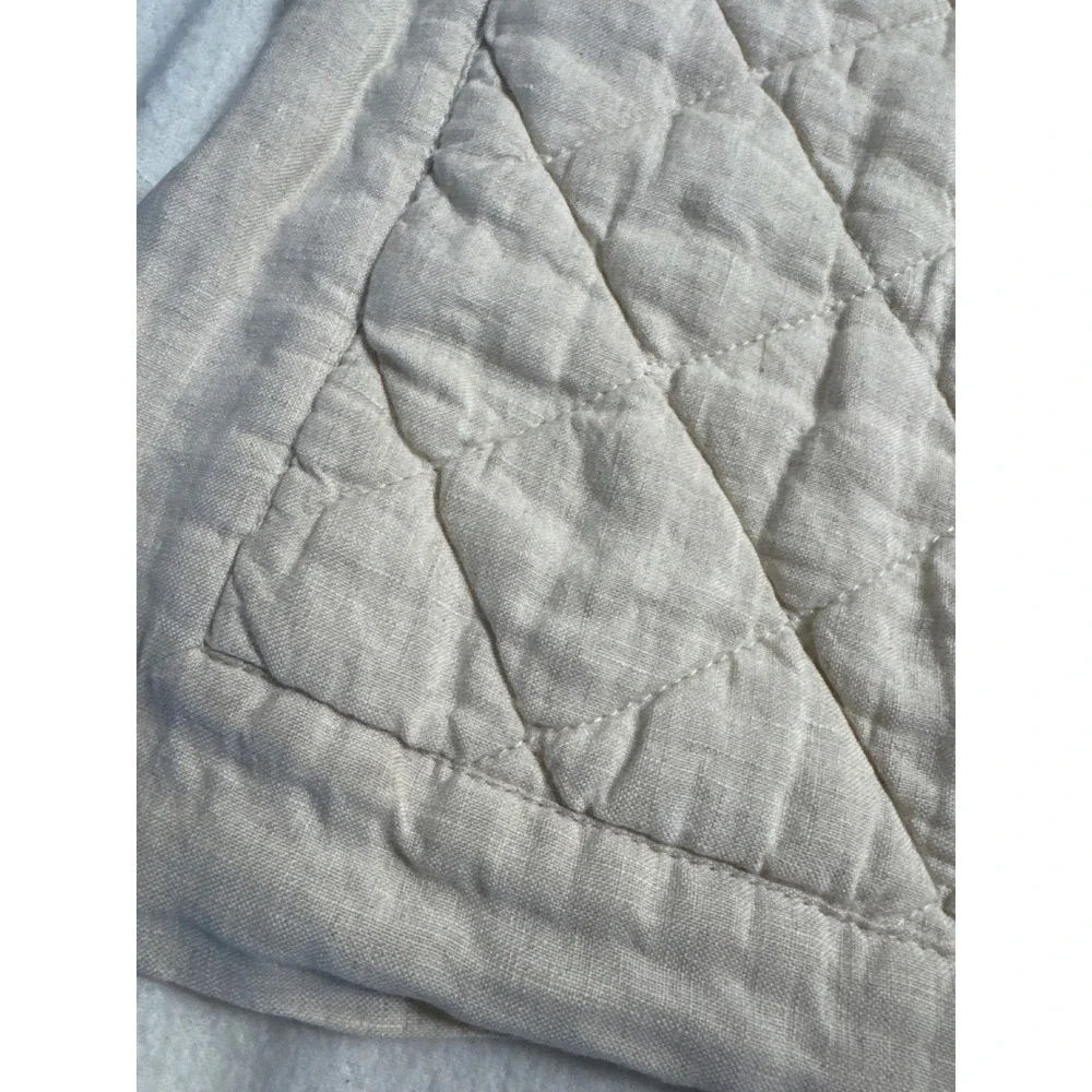 Pottery Barn Quilted Linen Euro Sham Natural Oatmeal Diamond Quilt Square
